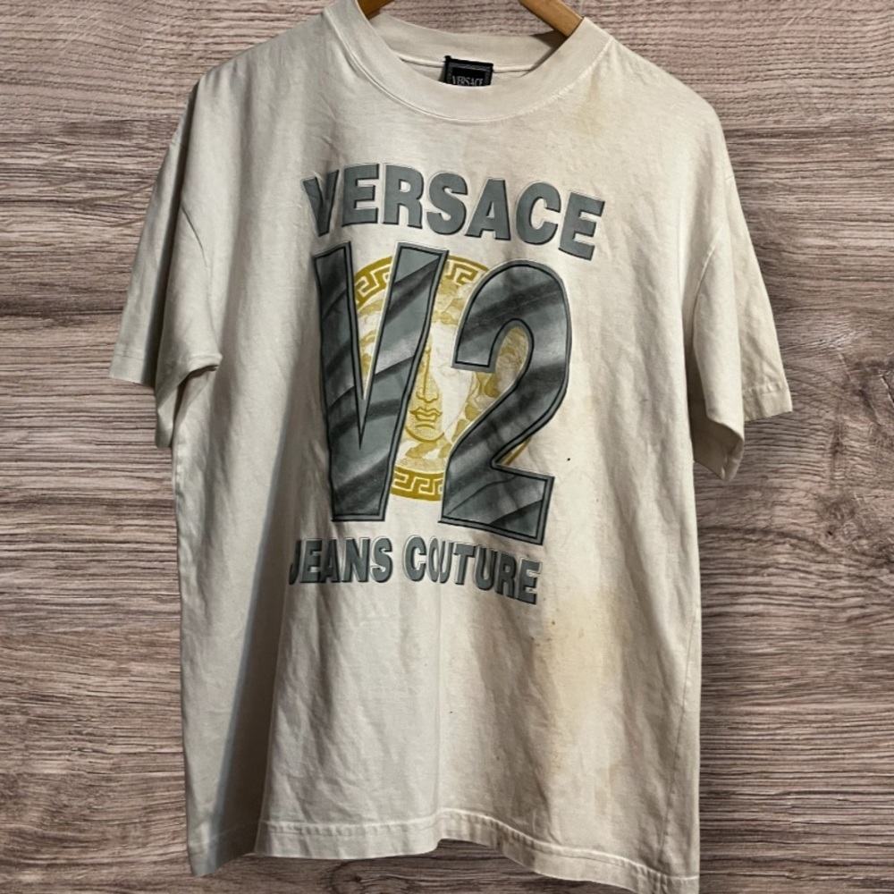 Versace V2 Graphic T-Shirt Sz L Flaws